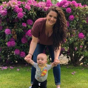 Meet your Posher, Caroline